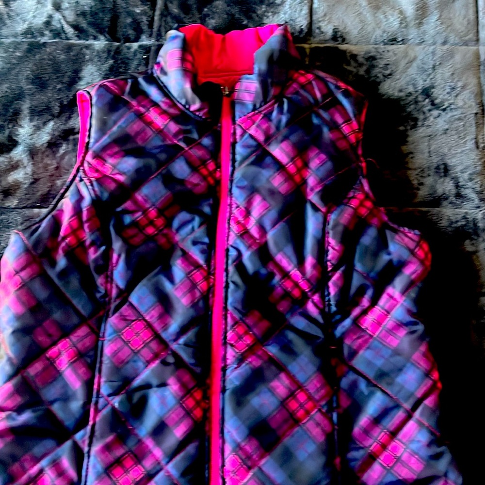 Women’s reversible vest